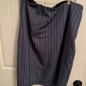 Liverpool Jeans Company Gray Knee-Length Pencil Skirt